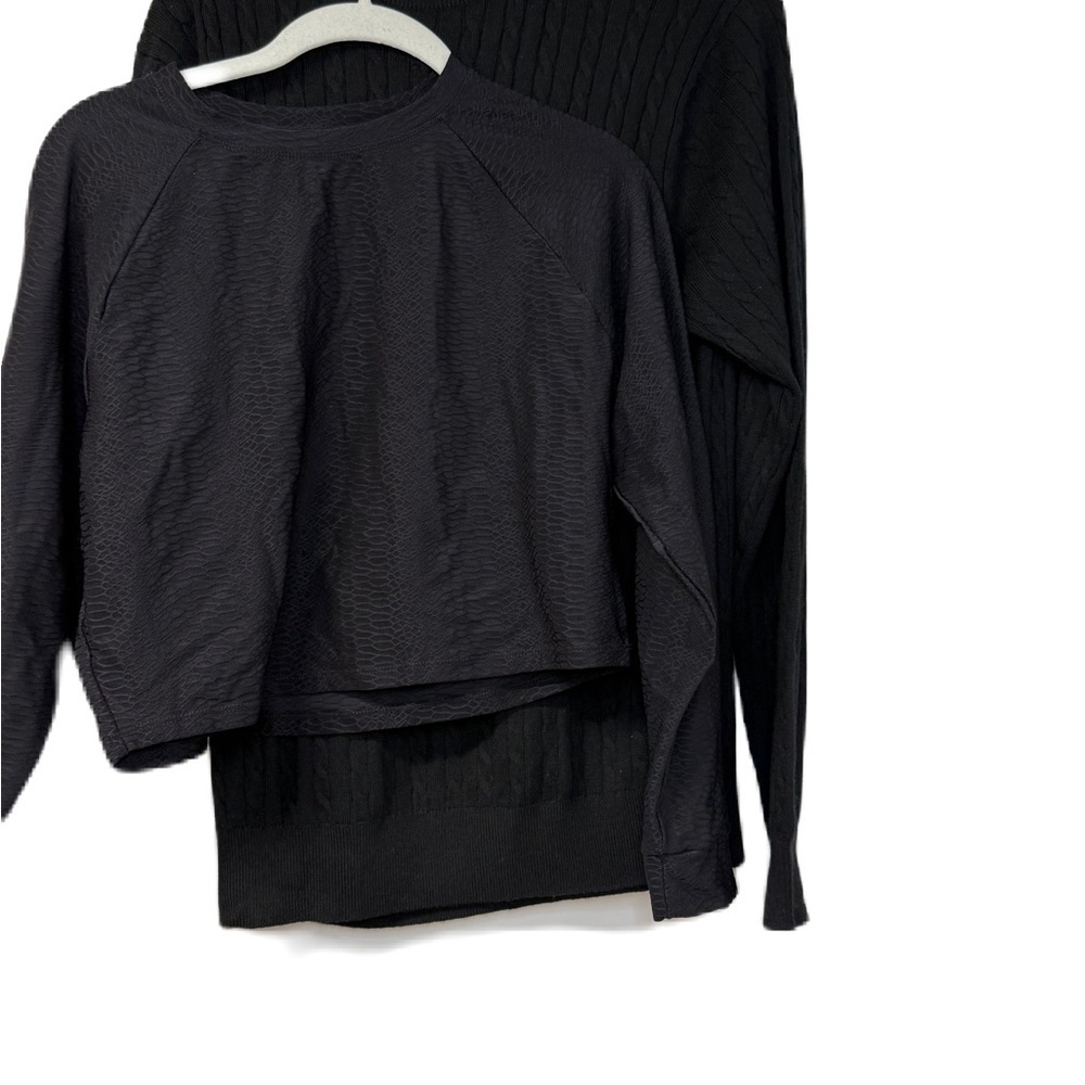 Classic Black Crew Neck Sweater & crop top M bundle textured classic